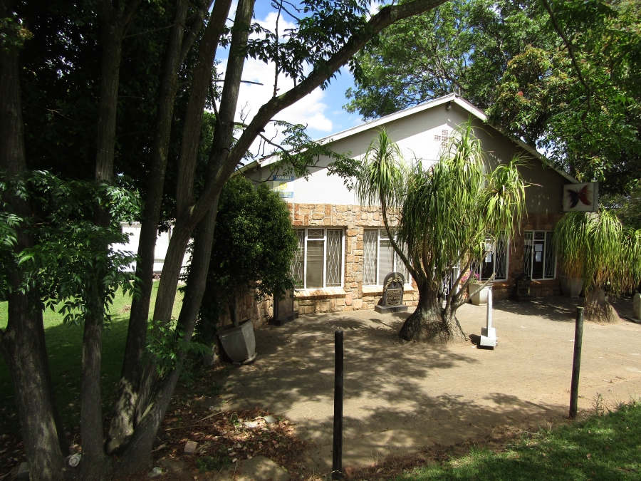 Commercial Property for Sale in Humansdorp Eastern Cape